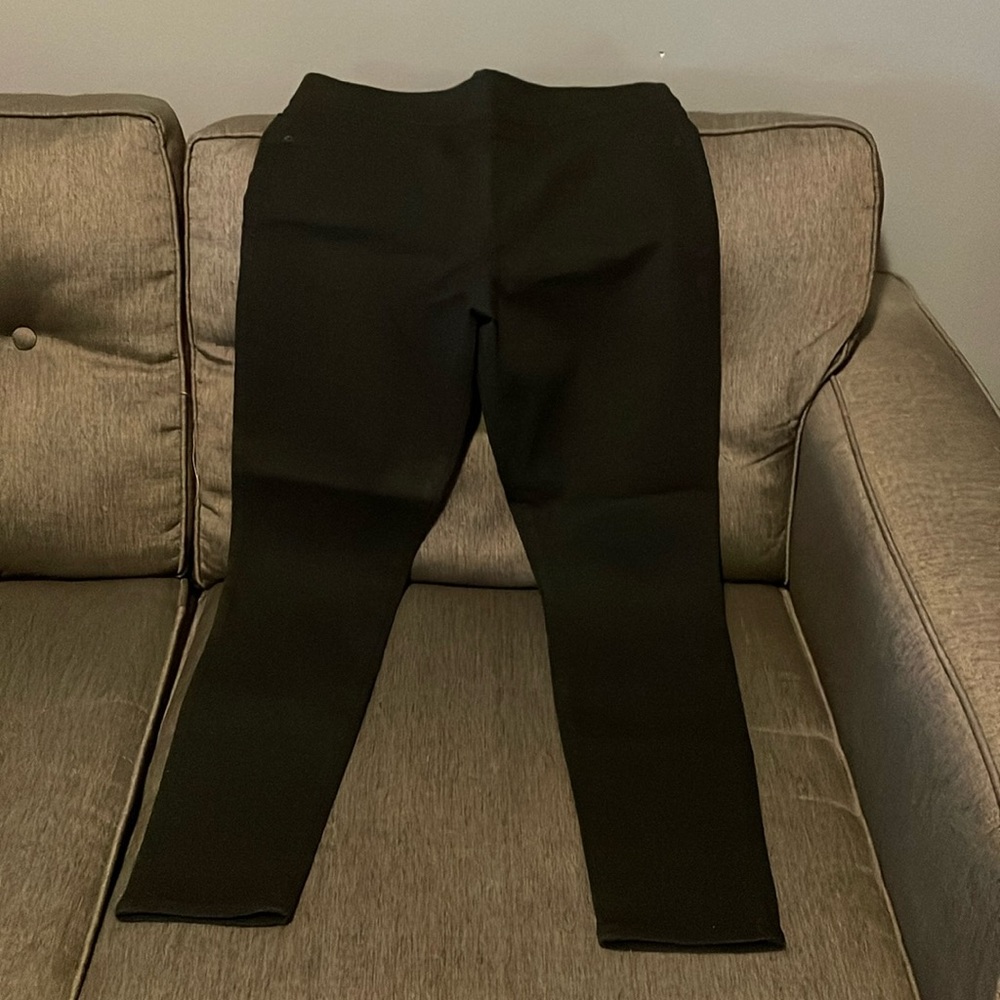 Old Navy black jeggings